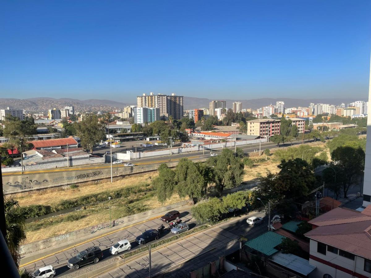Hermoso Garzonier 7E Torres Puente Muyurina โกชาบัมบา ภายนอก รูปภาพ